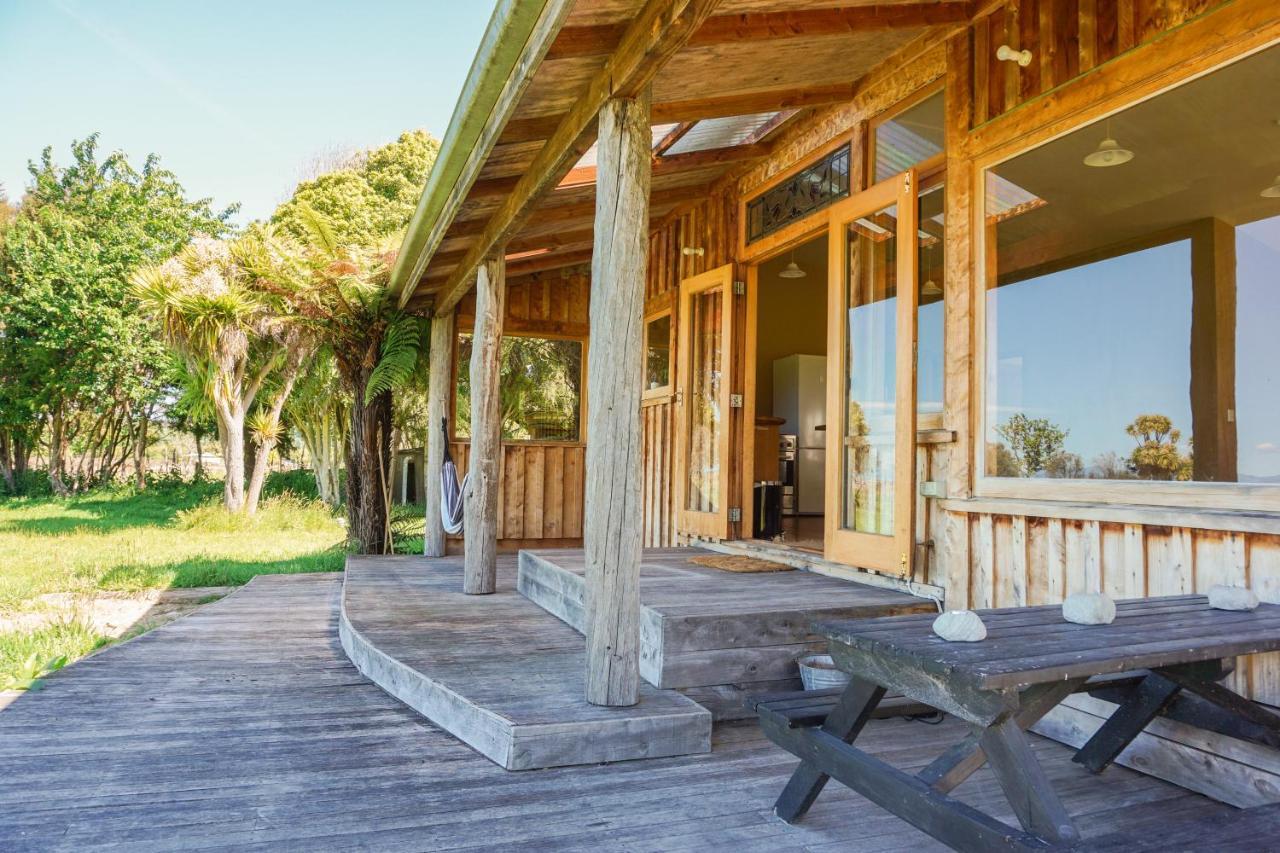 Hostel The Barn & Camp Marahau